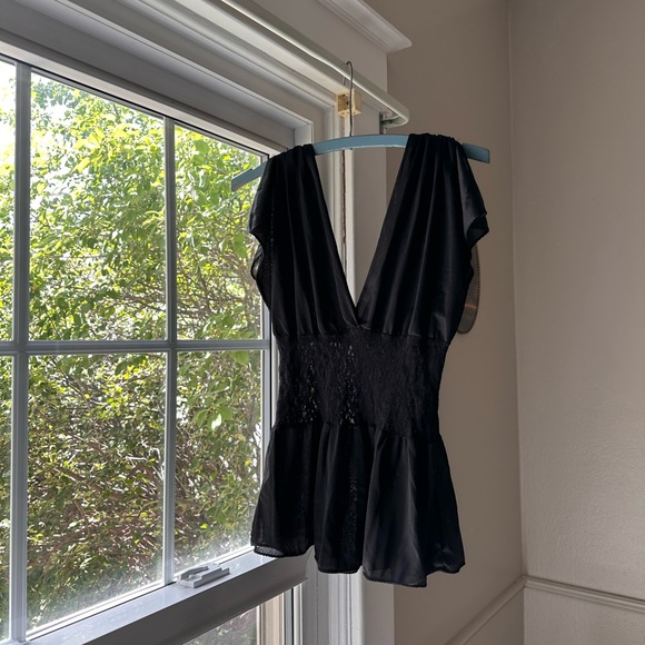 90s Sleep Top - Picture 1 of 3